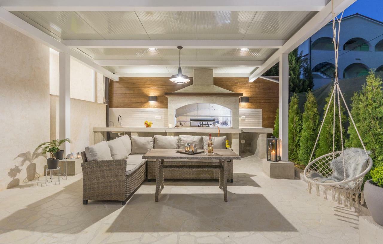 Stephany Apartman