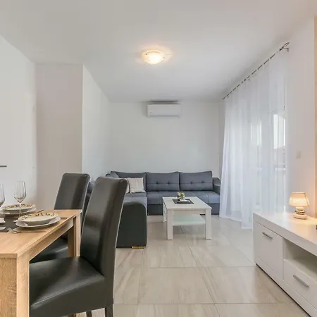 Villa Stephany Poreč Kültér fotó